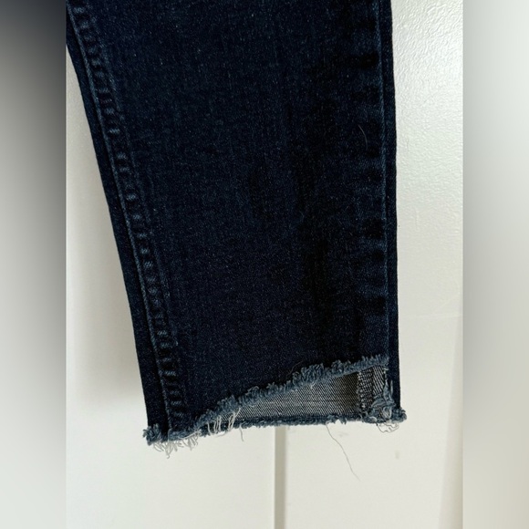 GAP High Rise Universal Legging Jeans – Size 2/26 Regular - Picture 4 of 5